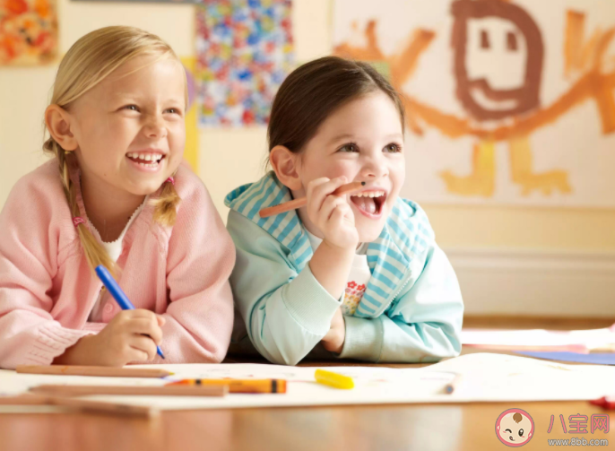 如何幫助孩子擁有健康的人際關(guān)系 哪些會影響孩子人際交往