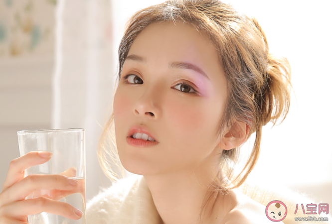 討厭自己的性格怎么辦 不會交際的人是內向嗎