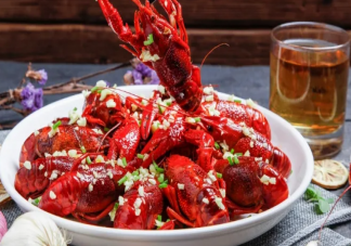 醫生建議吃小龍蝦1個人不要超過1斤 小龍蝦怎樣吃更健康