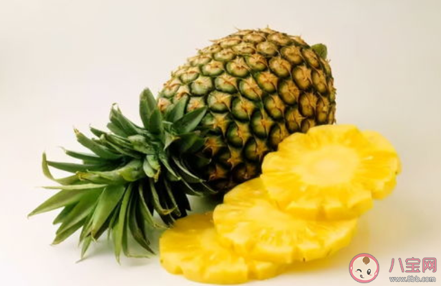 為什么吃菠蘿會覺得扎嘴 寶寶多大可以吃菠蘿 為什么吃菠蘿會覺得扎嘴 寶寶多大可以吃菠蘿