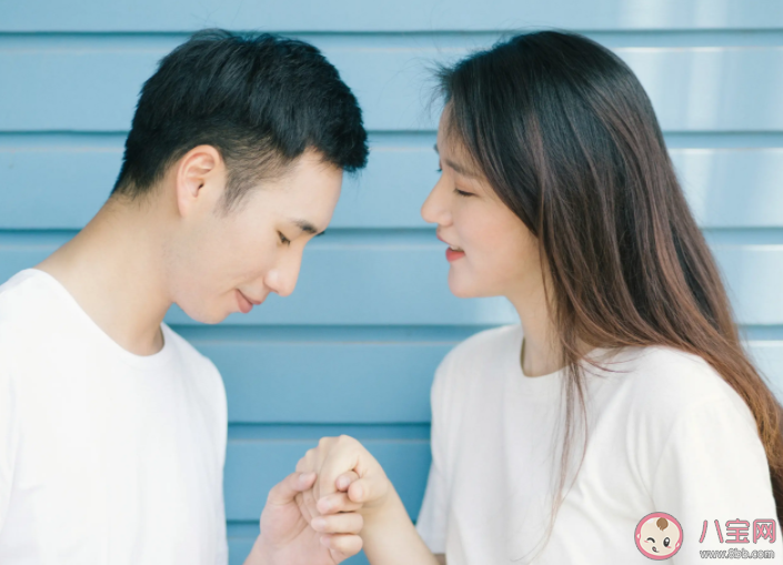 情侶間一定要每天聊天嗎 情侶之間需要一直聊天嗎 情侶間一定要每天聊天嗎 情侶之間需要一直聊天嗎