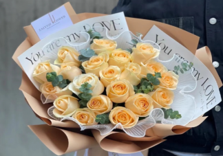 最新520情話發(fā)朋友圈文案句子 520的情話甜蜜文案說說