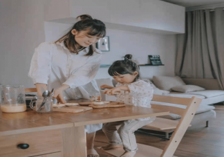 居家帶娃如何擁有好狀態 全職帶娃如何保持每天都那么開心