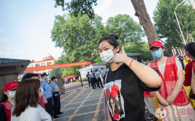 高考作文為什么如此受關注 怎樣看待高考作文討論度高