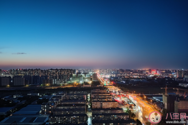 年輕人為何擁抱二三線城市 為什么年輕人會(huì)選擇二三線城市