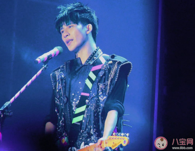 為什么成年后聽懂了大張偉 如何理解大張偉的歌