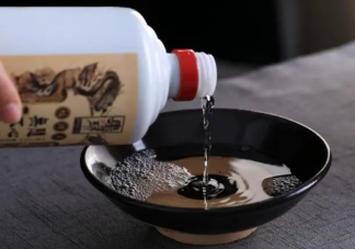 年輕人為什么看不上白酒了 白酒不受年輕人歡迎了嗎