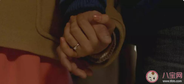 你能接受愛情變親情嗎 沒有愛情的婚姻還能繼續(xù)嗎