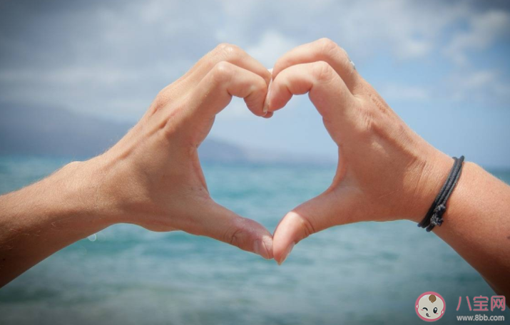 愛情變親情是不是不愛了 愛情真的會變親情嗎