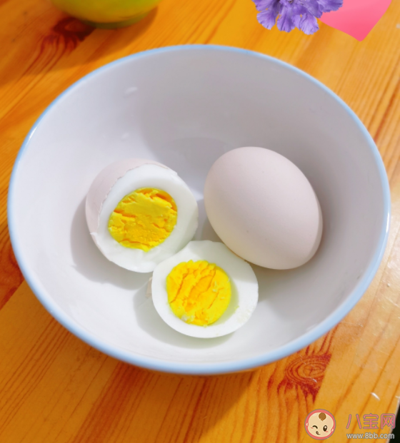 煮雞蛋不同時間狀態是怎樣的 怎么煮雞蛋不會粘殼