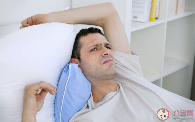 女性更容易比男生感到冷嗎 正常體溫是37℃還是36.5℃