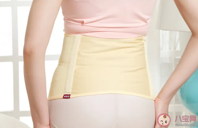 產后收腹帶應該什么時候用 睡覺的時候能戴收腹帶睡嗎 產后收腹帶應該什么時候用 睡覺的時候能戴收腹帶睡嗎