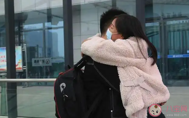 如果注定分別還要勇敢愛嗎 注定分手的感情要不要繼續(xù)