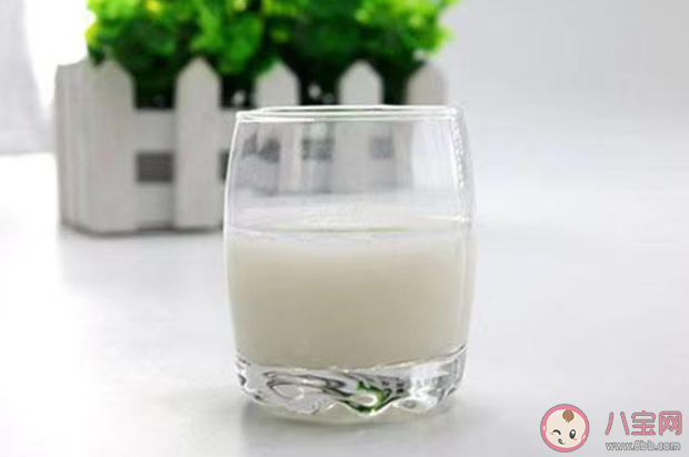 喝奶不適有哪些誤區 喝奶不適是蛋白質的錯嗎 喝奶不適有哪些誤區 喝奶不適是蛋白質的錯嗎