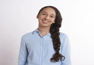 為什么越嚴肅的場合越想笑 如何應對這種情況