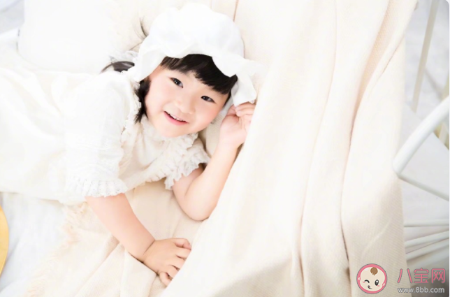 有必要從小就跟孩子分床嗎 怎樣才能保證寶寶的睡眠安全 有必要從小就跟孩子分床嗎 怎樣才能保證寶寶的睡眠安全