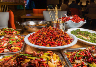 晚上吃宵夜真的不健康嗎 宵夜該怎么吃最好