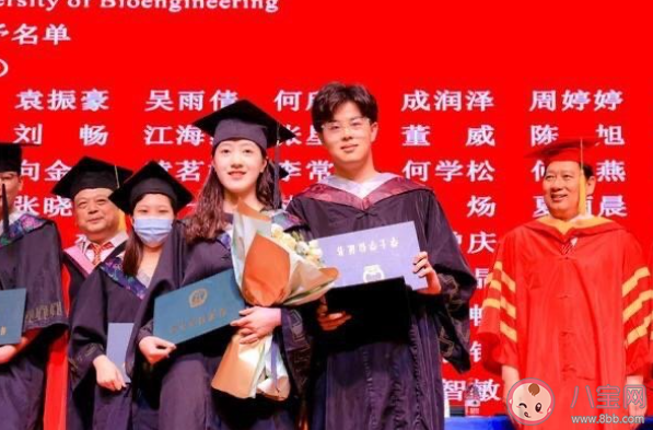 畢業那天你表白了嗎 要不要在畢業的時候表白 畢業那天你表白了嗎 要不要在畢業的時候表白