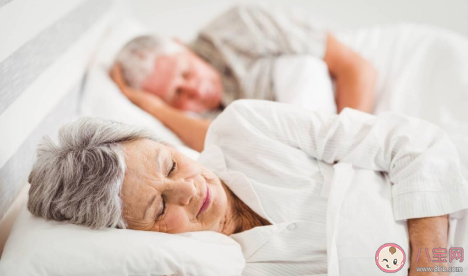 隨著年齡的增長睡眠真的會變少嗎 睡眠少是不是老化的標志 隨著年齡的增長睡眠真的會變少嗎 睡眠少是不是老化的標志