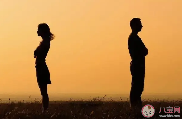 分手只是兩個(gè)人的事情嗎 分手后還要聯(lián)系嗎