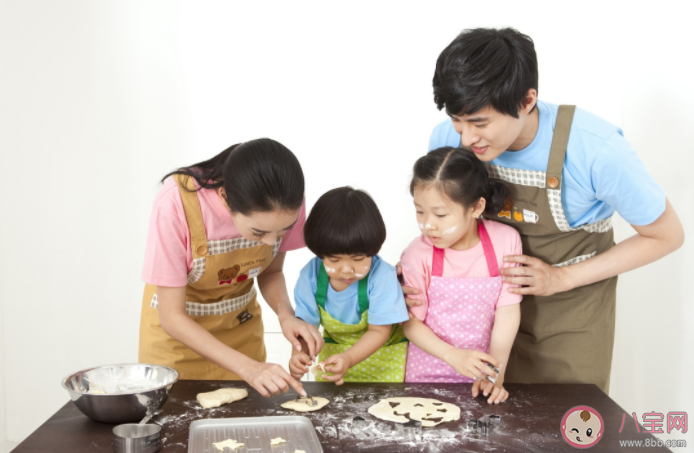 為什么孩子在學校和家里的表現相差大 怎樣讓孩子在學校和家里表現一致