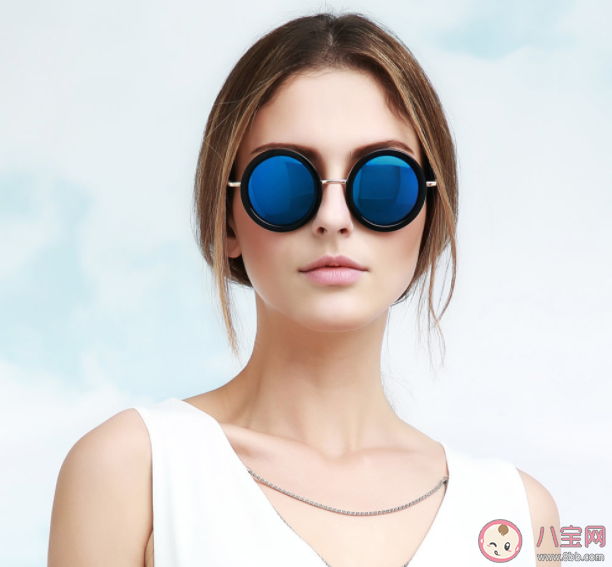 為什么戴上太陽鏡會頭暈 成人怎么選擇太陽鏡