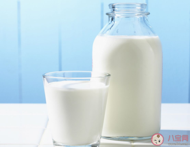 選購(gòu)純牛奶要注意什么 純牛奶最重要的是什么