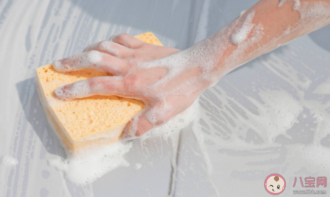 汗皰疹可以掐破嗎 汗皰疹和什么方面有關(guān)