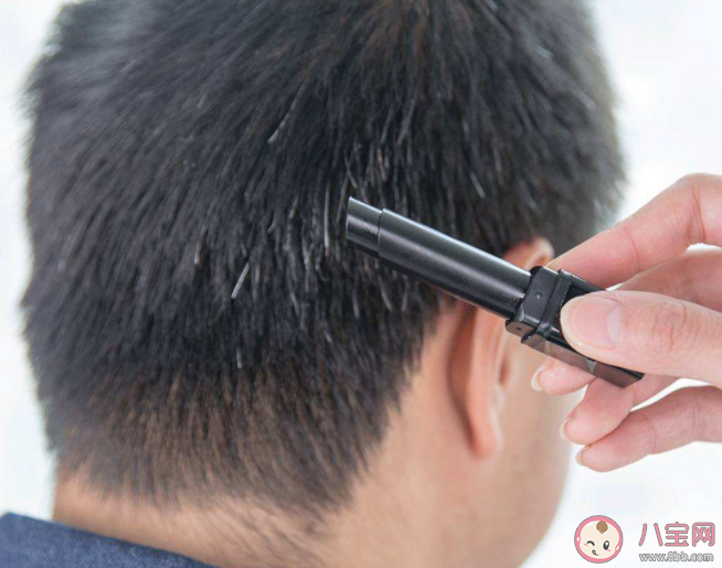 白發(fā)突然增多是缺什么營養(yǎng) 白發(fā)越來越多怎么辦 白發(fā)突然增多是缺什么營養(yǎng) 白發(fā)越來越多怎么辦