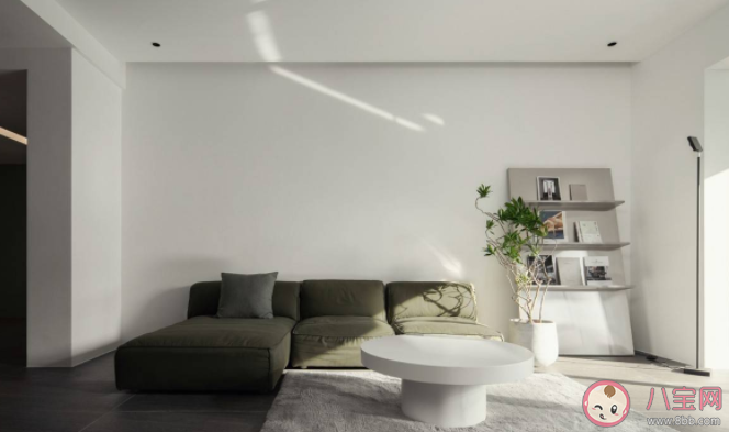 白墻臟了怎么辦 家里白墻臟了用自噴漆可以噴嗎 白墻臟了怎么辦 家里白墻臟了用自噴漆可以噴嗎