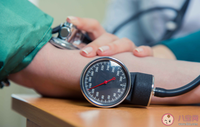 夏季血壓忽高忽低是怎么回事 夏季血壓波動(dòng)的危害 夏季血壓忽高忽低是怎么回事 夏季血壓波動(dòng)的危害