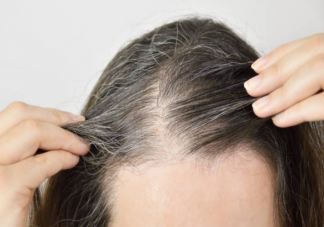 人真的會因為極度悲傷和絕望而一夜白頭嗎 一夜白頭是什么原因