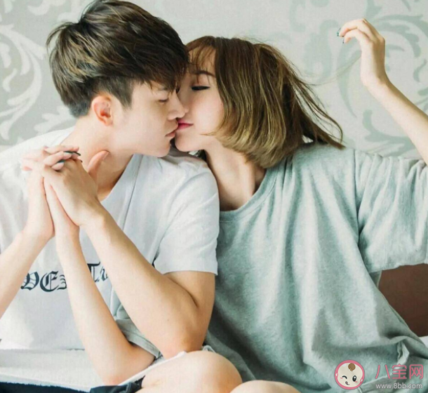 男生會和兄弟討論喜歡的女生嗎 和兄弟談喜歡的女生原因