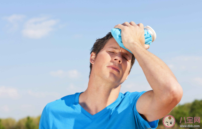 熱射病和中暑有什么區(qū)別 熱射病哪些人是高危人群