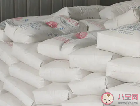 白水泥和黑水泥的區別是什么 白水泥能貼瓷磚嗎