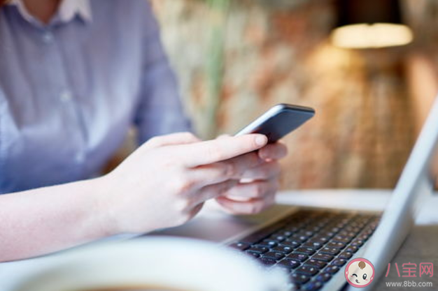 為什么說長期被輻射會變丑 洗臉可以防電腦輻射嗎