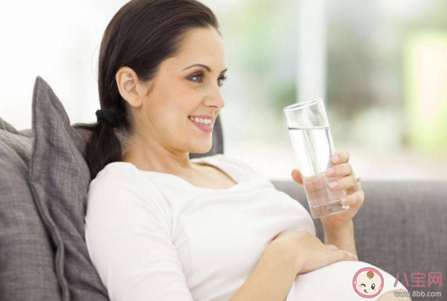 孕晚期羊水過少原因是什么 發現羊水偏少該怎么辦