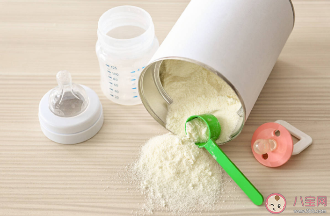 1歲以上的寶寶飲用乳制品要注意什么 2歲的寶寶喝配方奶還是純牛奶 1歲以上的寶寶飲用乳制品要注意什么 2歲的寶寶喝配方奶還是純牛奶