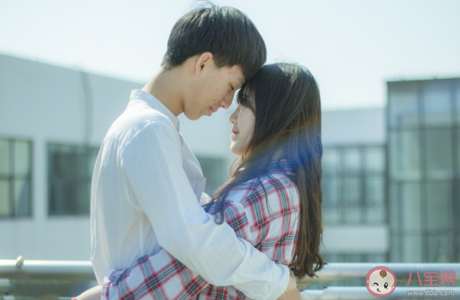 戀愛結(jié)婚性格相似和性格互補(bǔ)哪種關(guān)系更牢固 不同性格的伴侶有何優(yōu)勢 戀愛結(jié)婚性格相似和性格互補(bǔ)哪種關(guān)系更牢固 不同性格的伴侶有何優(yōu)勢