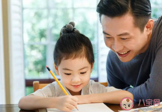 孩子不喜歡做作業是什么原因 怎樣讓孩子自覺完成作業 孩子不喜歡做作業是什么原因 怎樣讓孩子自覺完成作業