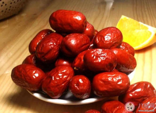 紅棗是生吃好還是熟吃好 紅棗的真正功效是什么