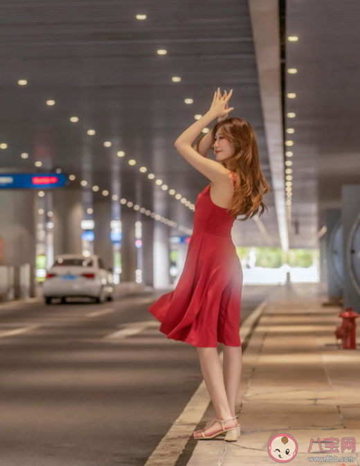 街拍是怎么獲利的 如何減少生活中的不規(guī)范街拍行為