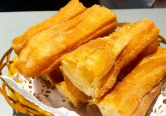 油條為什么是兩股 油條的制作辦法是什么