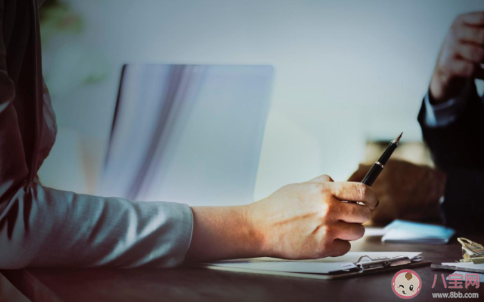 如何激活高質量的人際關系 真正好的關系是雪中送炭