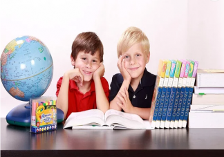 挫折教育比鼓勵(lì)教育更好嗎 不能用考試成績(jī)來(lái)判斷孩子好壞