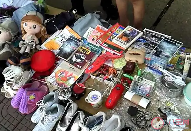 00后寧愿擺攤也不想上班嗎 為什么00后不想上班