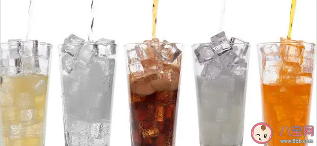 長期飲料當(dāng)水喝會引起尿毒癥嗎 哪些不好的習(xí)慣是尿毒癥誘因 長期飲料當(dāng)水喝會引起尿毒癥嗎 哪些不好的習(xí)慣是尿毒癥誘因