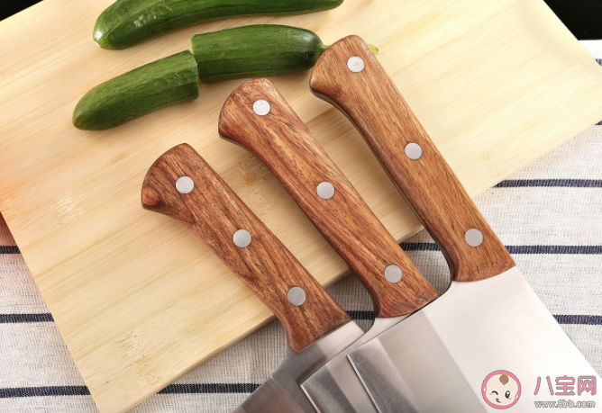 怎么買到一把質量合格的菜刀 菜刀可以拍蒜嗎 怎么買到一把質量合格的菜刀 菜刀可以拍蒜嗎