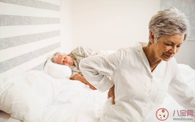 更年期來得早有什么風險 哪個年齡絕經(jīng)最健康 更年期來得早有什么風險 哪個年齡絕經(jīng)最健康