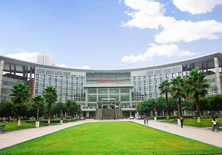 大學學的不是喜歡的專業怎么辦 大學要不要轉專業